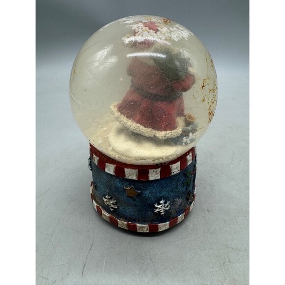 Vintage Santa Claus Christmas Snow Globe with Blue & Red Base 6" Tall READ - Picture 7 of 8
